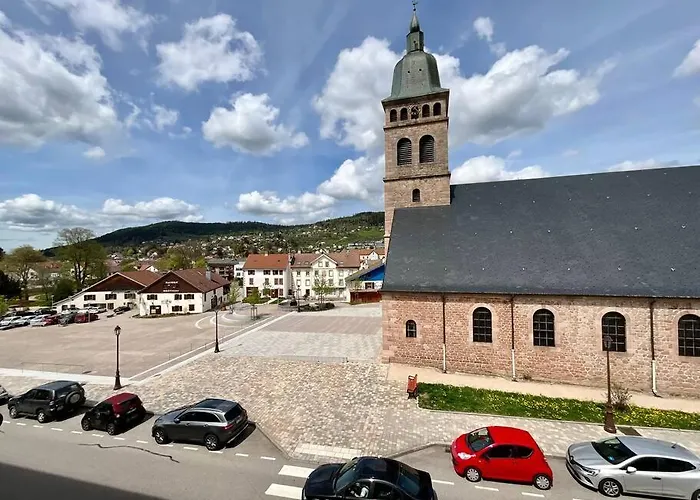 Place De L\'Eglise, Appart Neuf 3* Au Centre-Ville